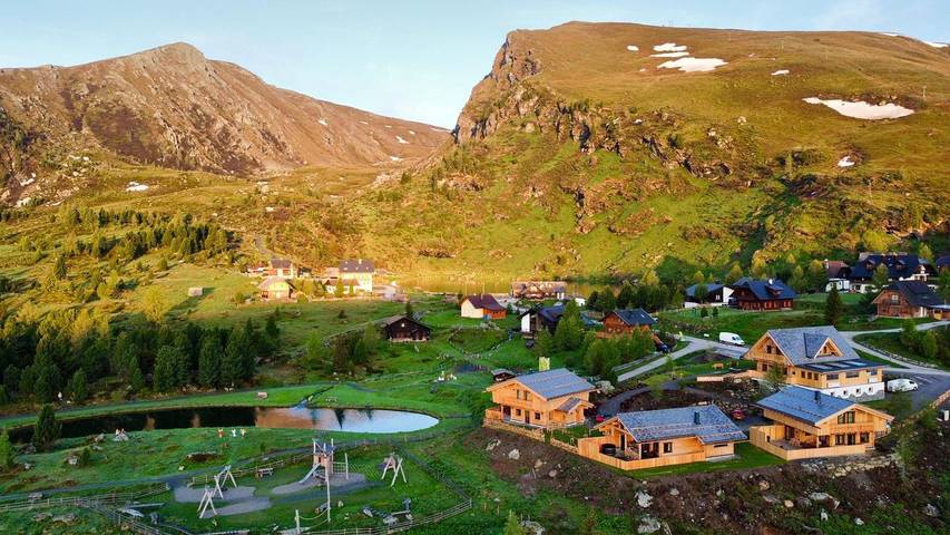 Hütte für 7 Personen, mit Sauna und Balkon am Falkertsee