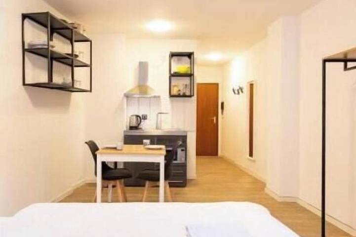 Appartement entier, Modernes Apartment in der Innenstadt - Studio Apartment in Würzburg, Région viticole de Franconie