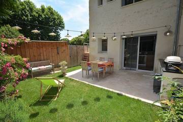 Location de vacances pour 4 personnes, avec jardin et terrasse à Tarascon