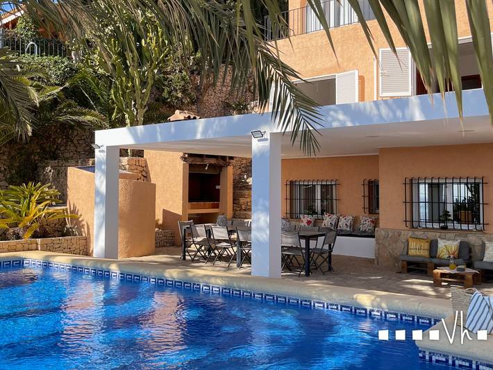 Chalet para 12 personas, con Terraza además de Jardín y Piscina en Marina Alta - 4