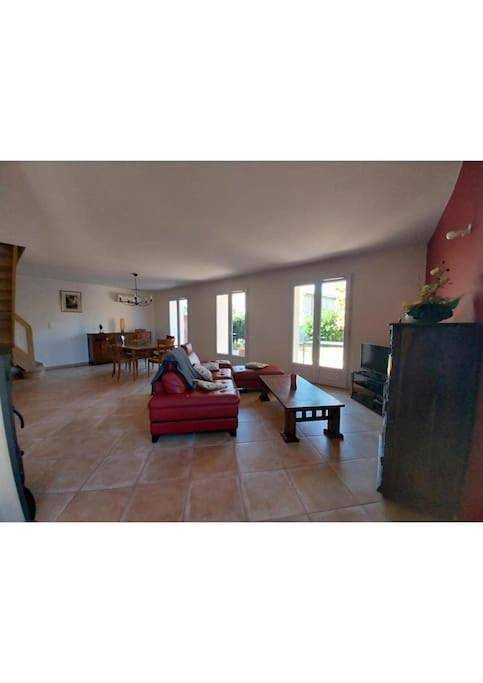 Three-Bedroom Villa in Pourcieux, Région de Brignoles