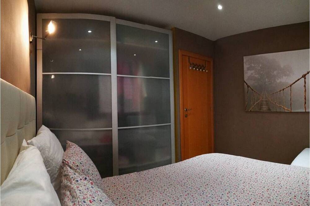 Ganze Wohnung, Schöne weiße Steine in Sant Pol de Mar in Sant Pol de Mar, Costa del Maresme