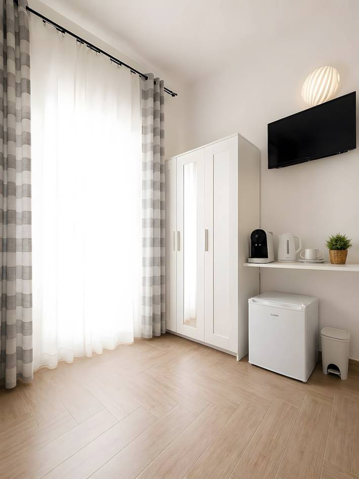 Guesthouse 'Da Irene' with Family Hospitality in Sassari in Monte Rosello, Sassari