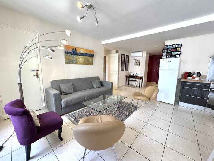 Gîte pour 4 personnes, animaux acceptés dans Place Massena - 2