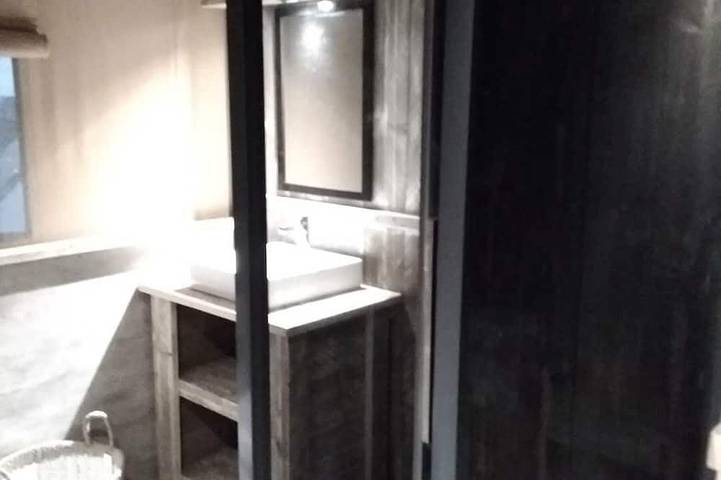 Gîte pour 8 personnes à Saint-Front-d'Alemps - 3