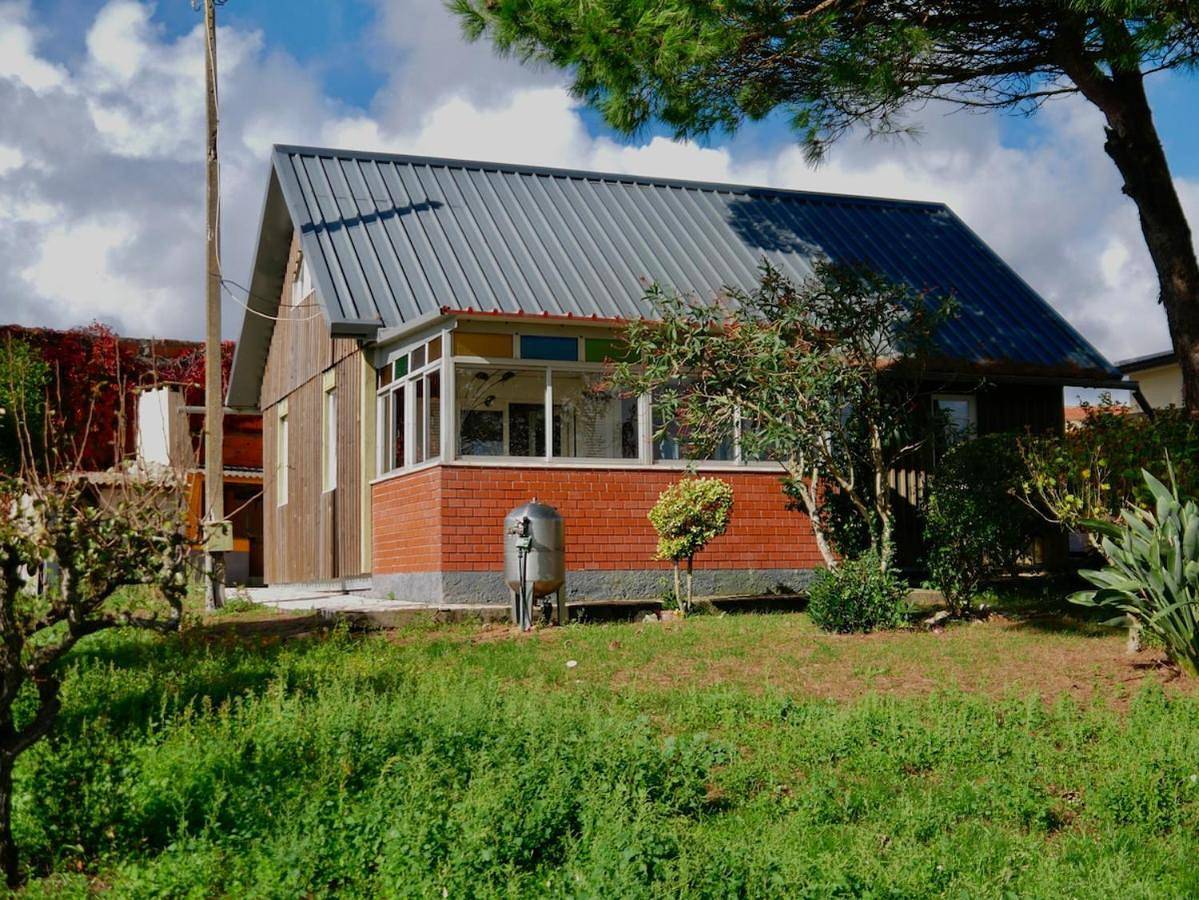 Two-Bedroom House in Bombarral, Leiria distrito