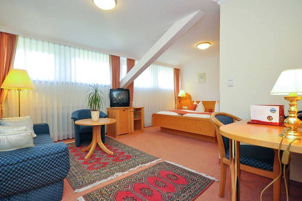 Standard double room - Hotel Quellenhof in Bad Wiessee, Bavarian Alps