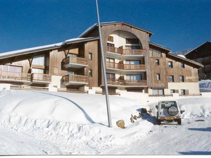 Ganze Wohnung, Charmante Wohnung für 4 Personen, 2 Schlafzimmer, Terrasse, TV, Garagenparkplatz in Crest-Voland, Albertville und Umgebung
