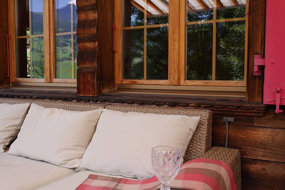 Authentisches Chalet als Ganzes vermietet in Schwendi b. Grindelwald, Grindelwald