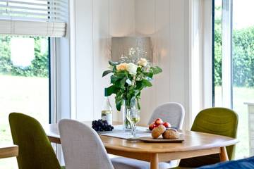 Lodge for 4 People in Cheddar, Somerset, Photo 4