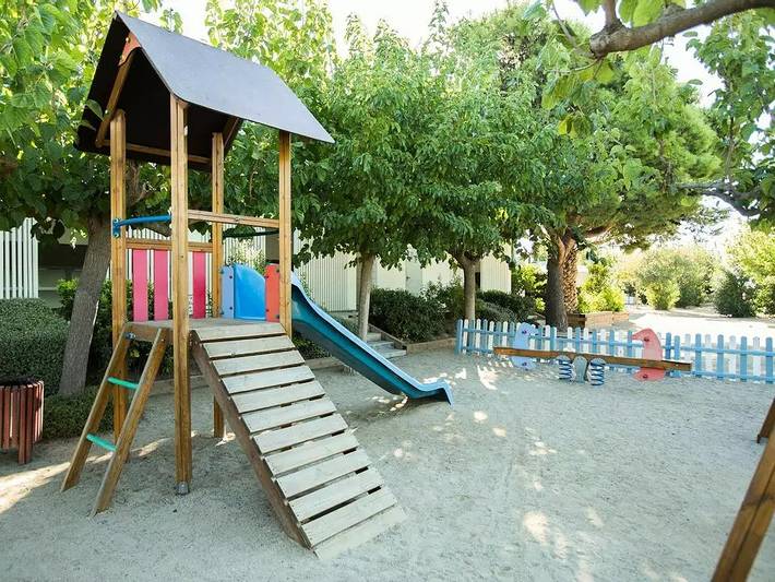 Wohnwagen für 4 Personen, mit Terrasse in Spanien