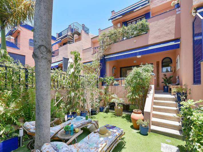 Casa de vacaciones para 6 personas, con terraza además de piscina y jardín - 1
