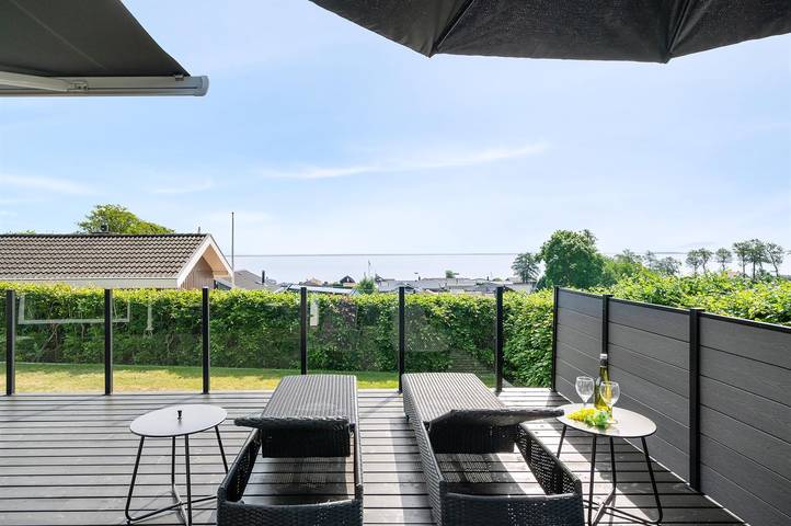 Ferienhaus für 6 Personen, mit Whirlpool und Terrasse sowie Garten und Sauna - 1