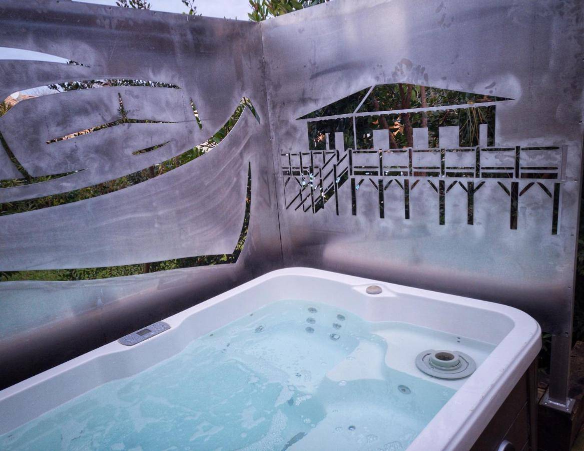 Suite with Jacuzzi in Gujan-Mestras, Région d'Arcachon