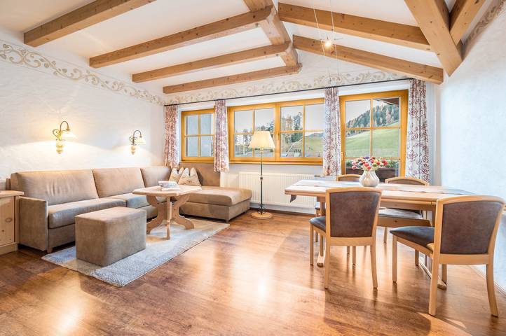 Ferienwohnung für 6 Personen, mit Balkon und Garten