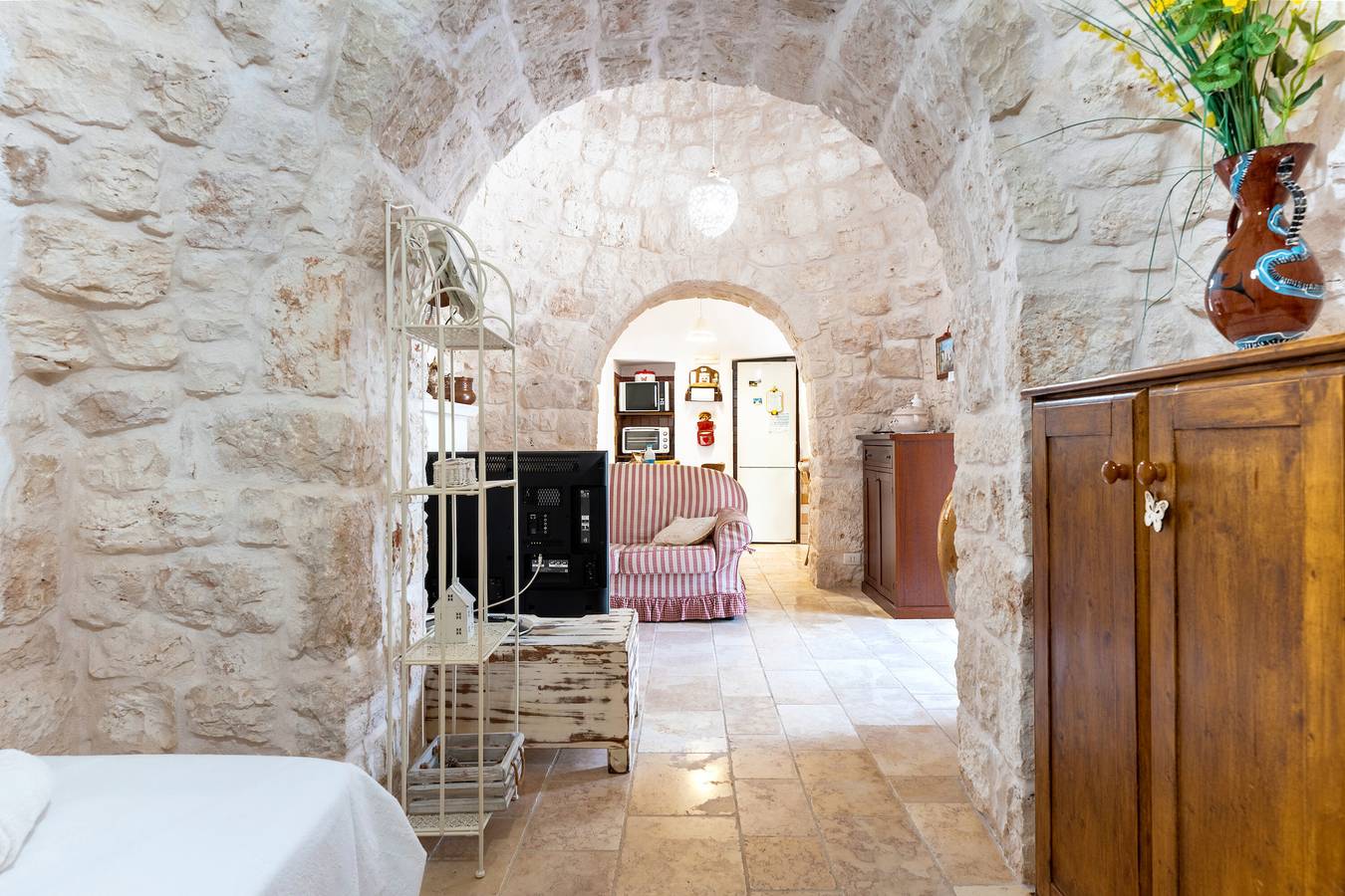 Apartamento entero, Apartamento 'Sabrina Resort' con piscina privada, Wi-Fi y aire acondicionado in Locorotondo, Region de Bari