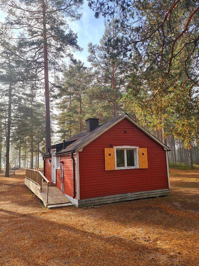 Stuga Ros Naturcamping Lagom in Gräsmark, Värmland