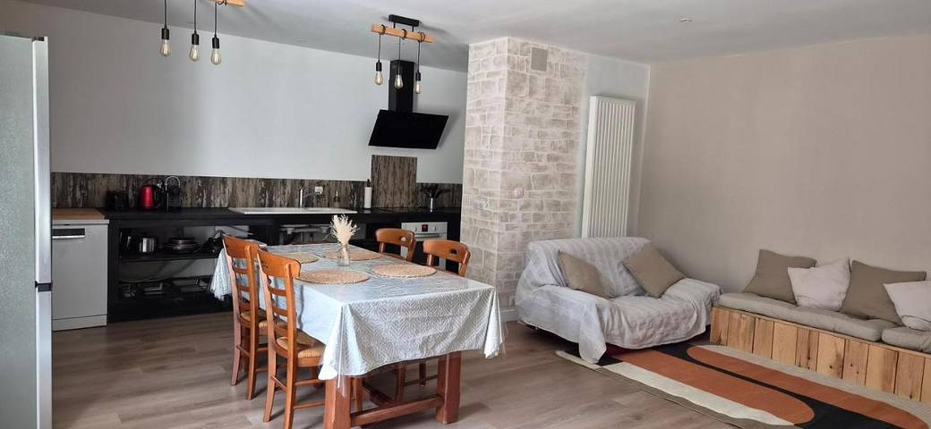 Location de vacances pour 4 personnes, avec terrasse et jardin à Migron - 4