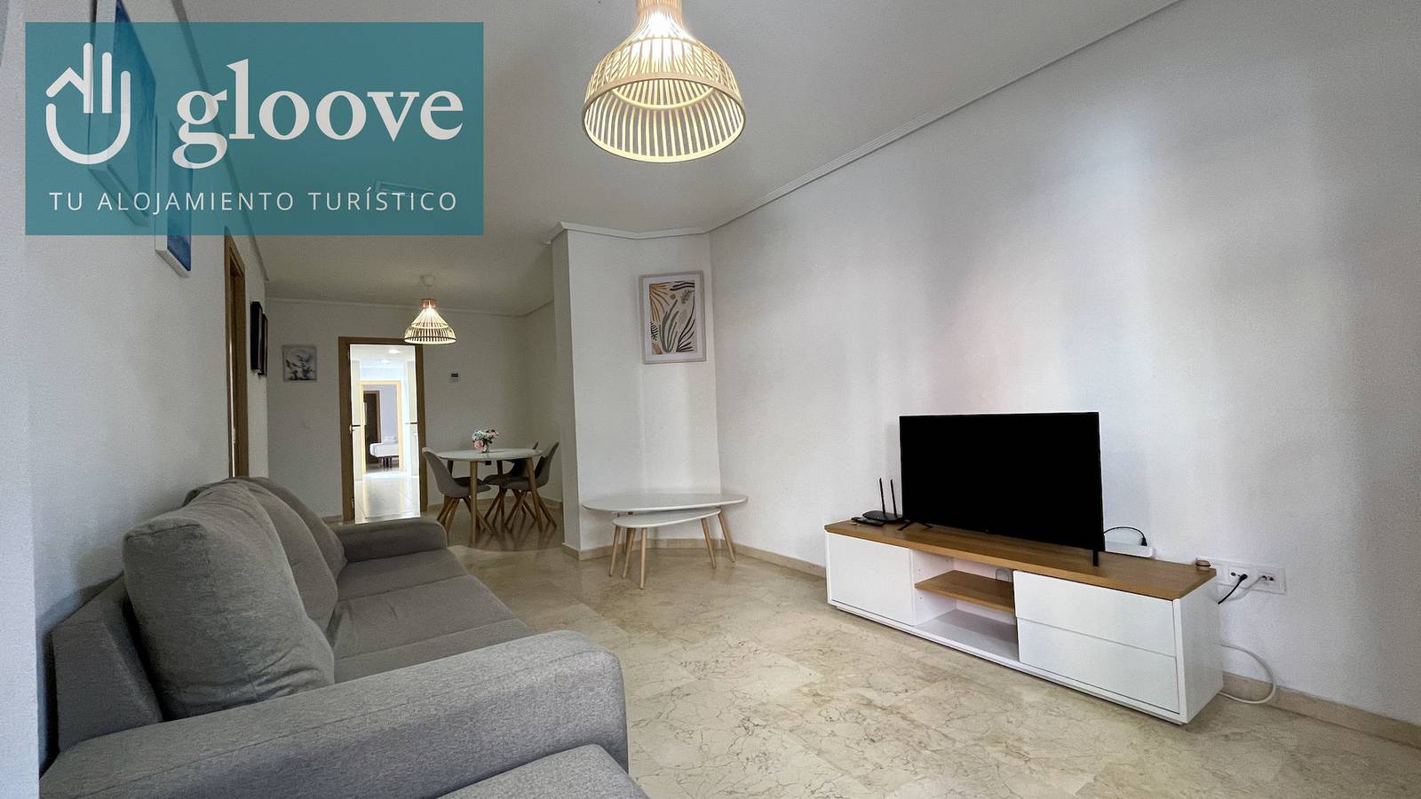 Entire apartment, Blue Suites 10B by Gloove in El Barrio, Alicante