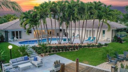 Vacation Rental for 12 Guests in Boynton Beach, Palm Beach County, Picture 1