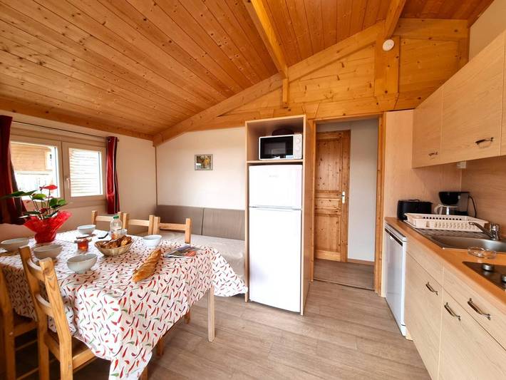 Chalet nature, animaux admis - 6 pers. in Usson-en-Forez, Montbrison