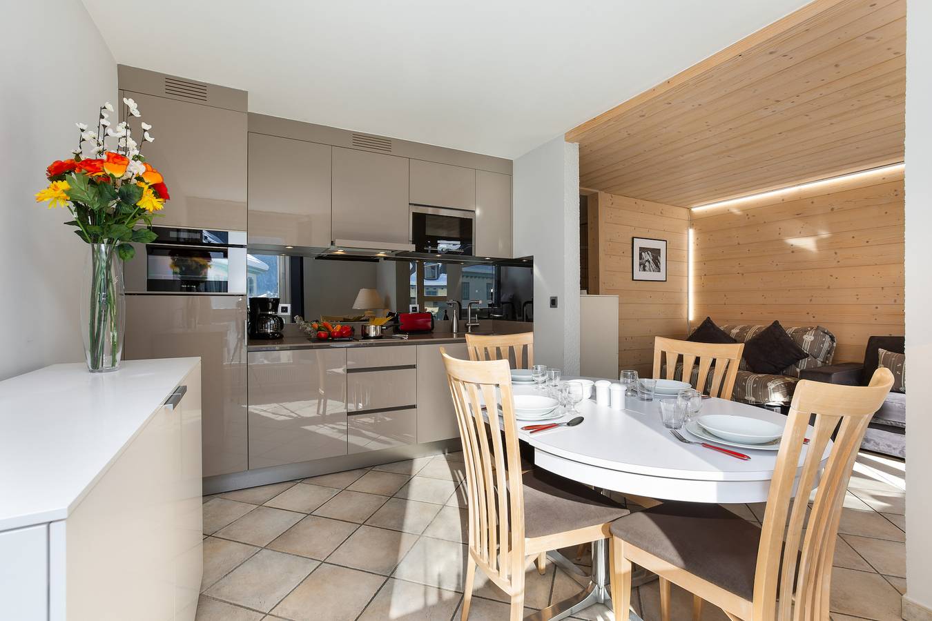Appartement entier, Apt L'Outa 209 Central Chamonix Mont Blanc view Parking in Brevent-Flegere, Chamonix-Mont-Blanc