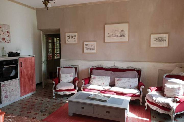 Location de vacances pour 6 personnes, avec Balcon ainsi que Jacuzzi et Jardin à Fuilla - 4