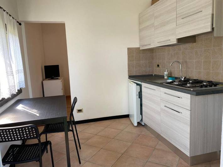 Camping pour 4 personnes, avec jardin et piscine, animaux acceptés dans Lac de Côme - 4