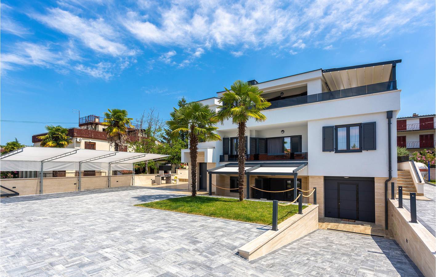 Ganze Ferienwohnung, Ferienwohnung für 5 Personen mit Pool in Malinska, Krk