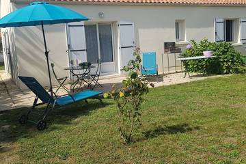 Gîte pour 4 personnes, avec jardin à Saint-Hilaire-de-Chaléons