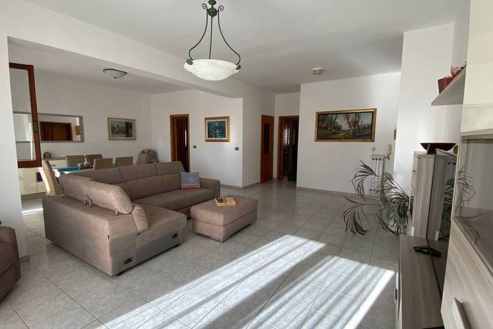 Gîte pour 5 personnes, avec balcon/terrasse à Porto Torres - 3