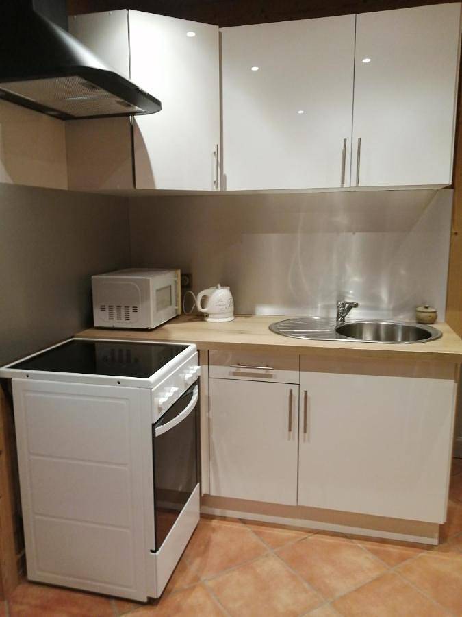 Gîte pour 2 personnes, avec terrasse à Saint-Nicolas-la-Chapelle - 4