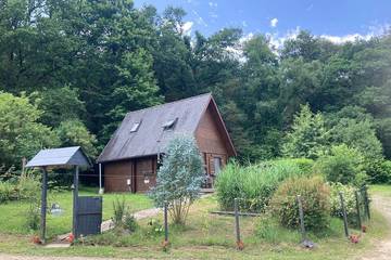 Gîte pour 5 personnes, avec jardin à Belle-Isle-en-Terre