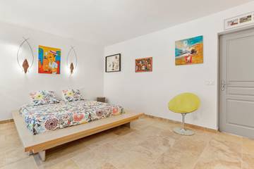Chambre D’hôte pour 2 Personnes dans Cotignac, Région de Brignoles, Photo 2