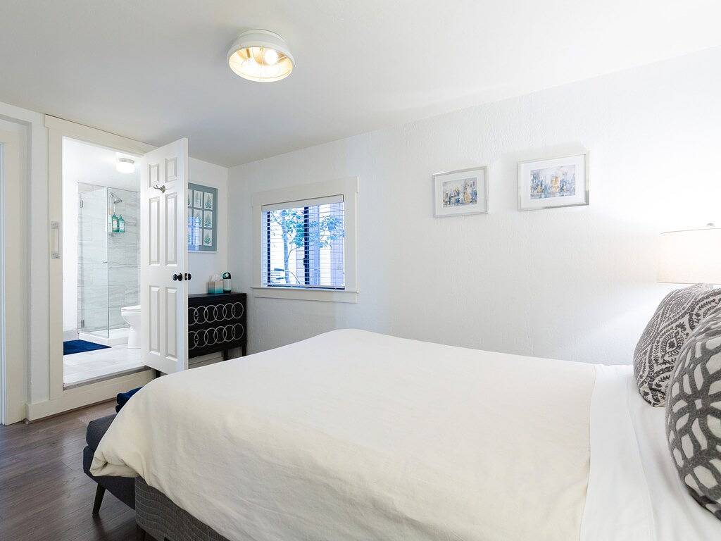 Ganze Wohnung, Mill Valley Hot Spot im Zentrum der Stadt in Mill Valley, California North Coast