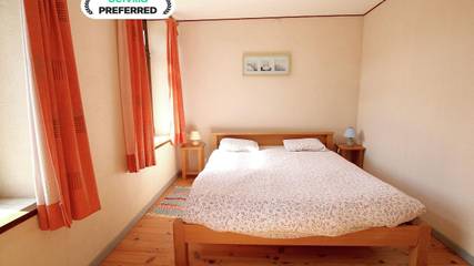 Gîte pour 10 personnes, avec sauna et jardin, animaux acceptés à Herbeumont