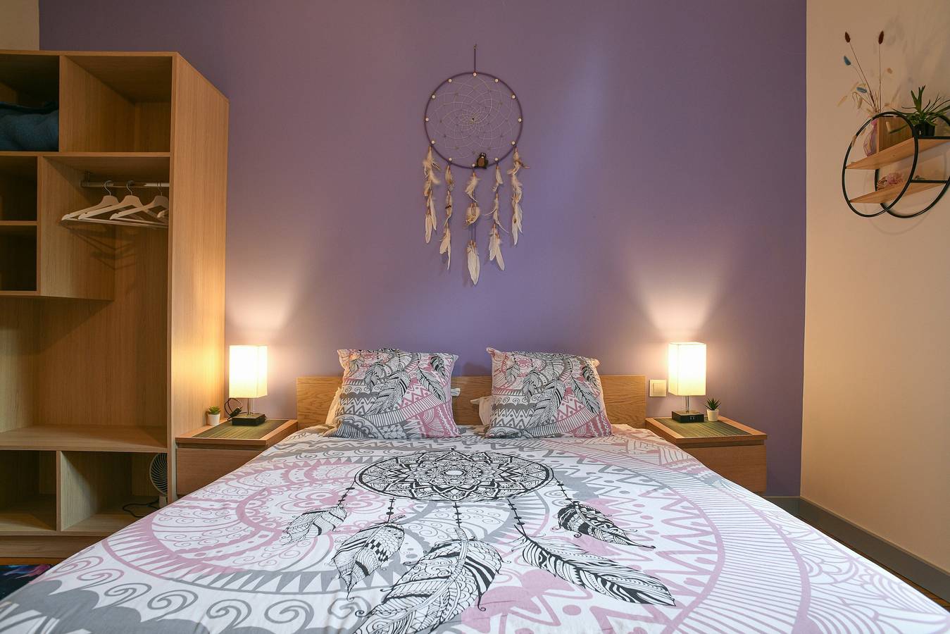 Chambre d’hôtes « L’attrape-rêves » : vue montagne, jardin partagé et Wi-Fi in Saint-Franc, Région de Chambéry