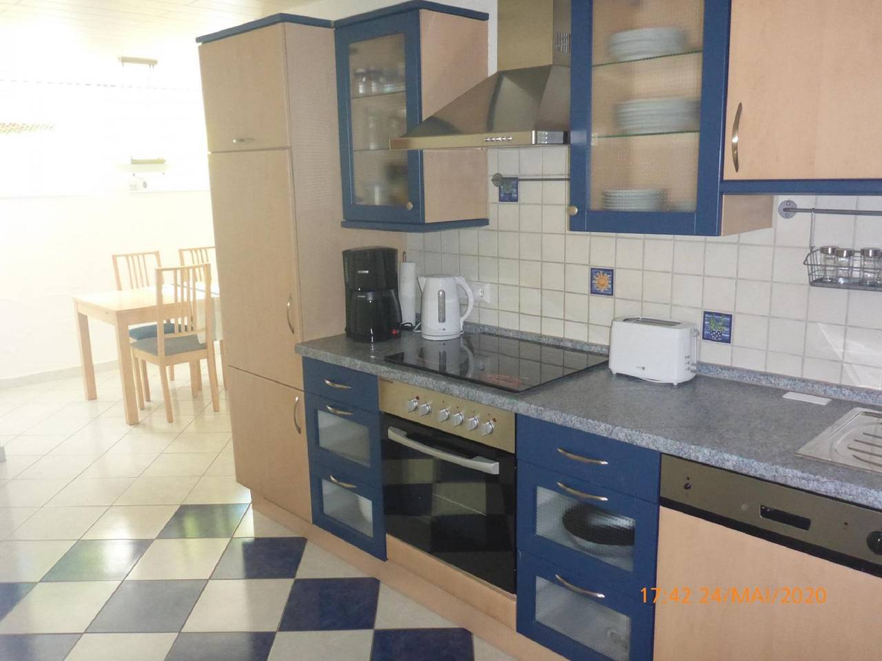 Ganze Ferienwohnung, Appartement mit Sitzmöglichkeit im Freien in Mandelbachtal, Saarpfalz-Kreis