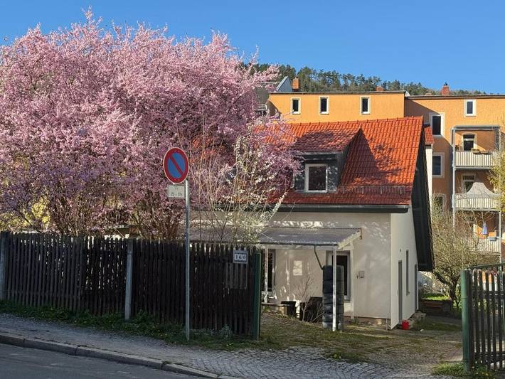 Ferienhaus für 8 Personen, mit Terrasse und Garten sowie Ausblick in Jena - 2