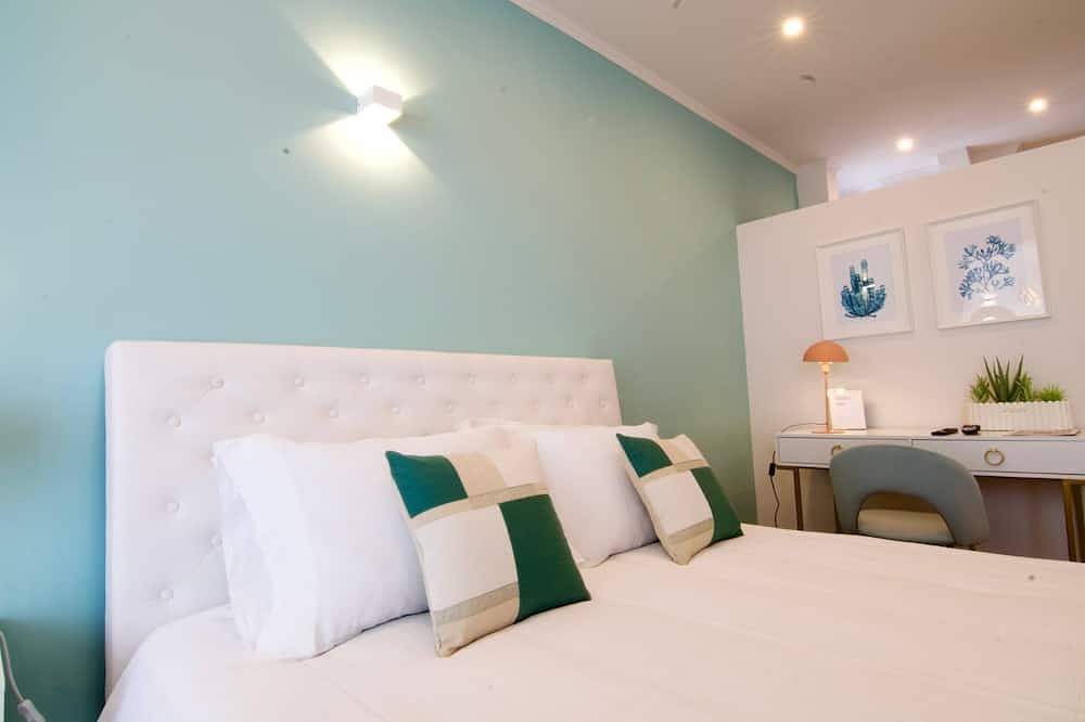 Entire apartment, Sunset Retreat at Guadiana Aparthotel in Vila Real de Santo António, Faro District