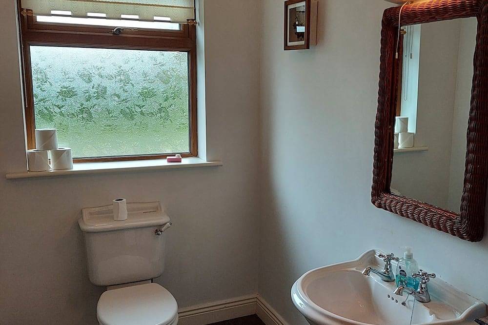 Spacious, private country home 30 mins from Dublin in County Kildare