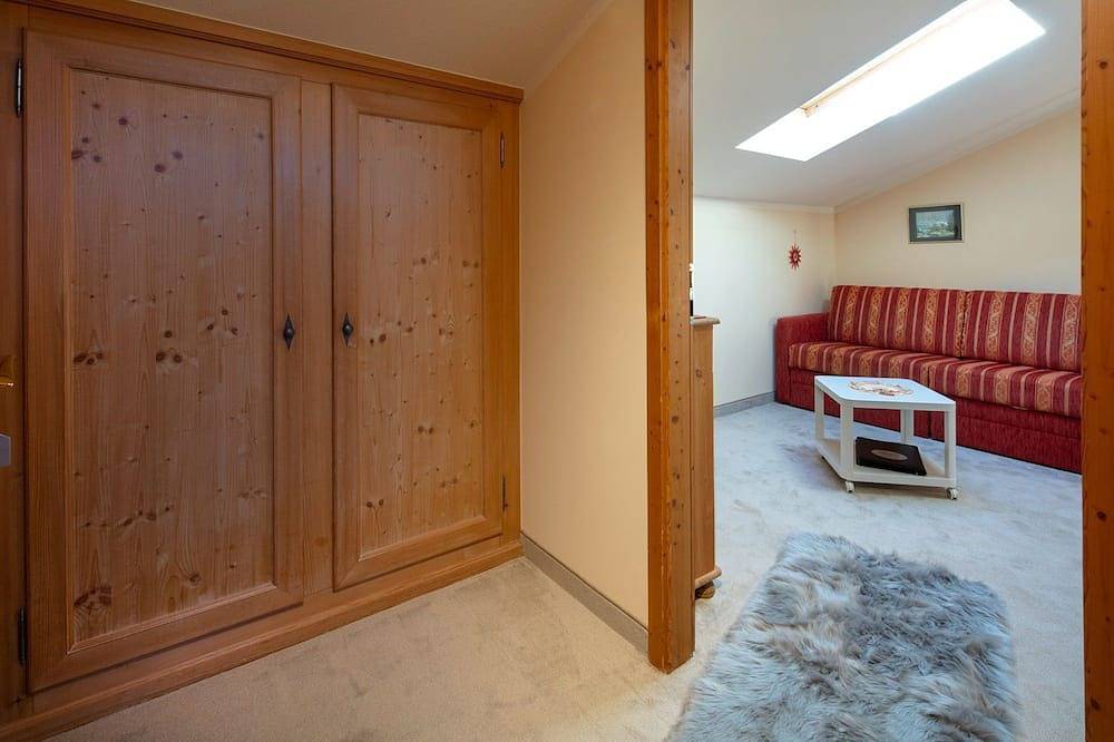 Apartamento entero, Apartamento 6 (App-Mansard) - Apartamentos Lohbinder (Fam. Holzer) in Rottach-Egern, Spitzingsee