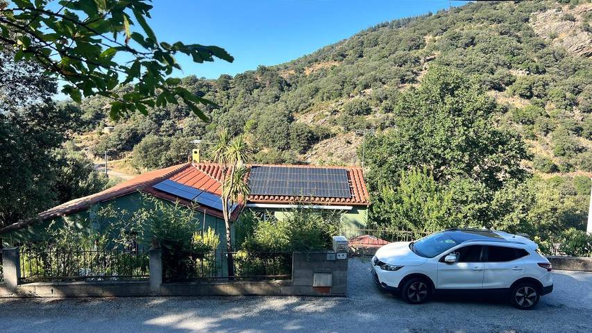 Apartamento de vacaciones para 4 personas, con jardín y jacuzzi - 1