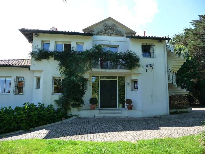 Appartement de vacances pour 4 personnes, avec jardin ainsi que piscine et vue