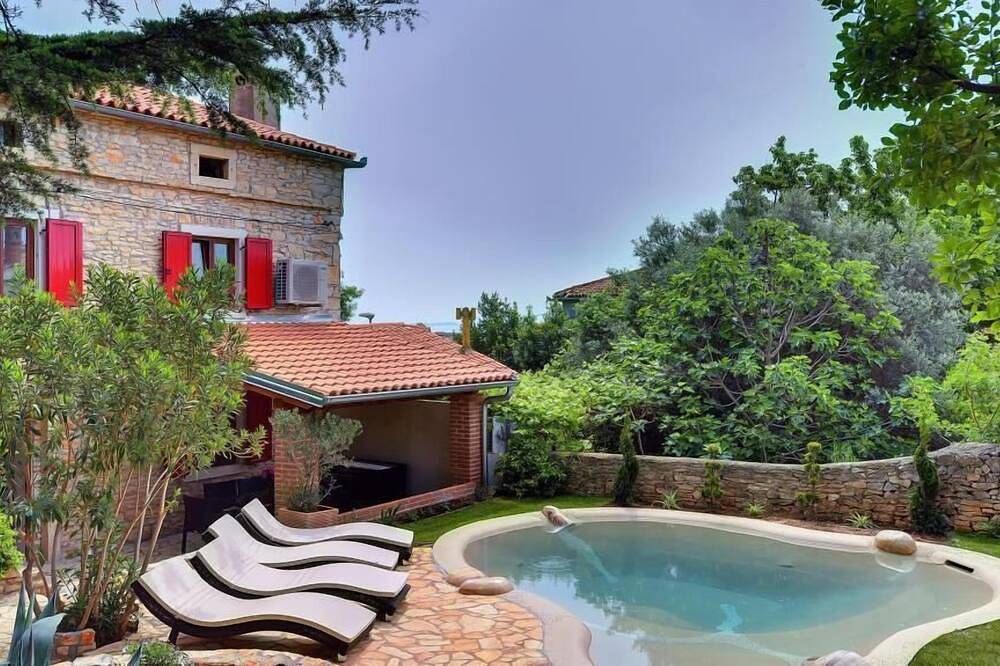 Casa vacanza a Lisignano a partire da 312€ a notte
