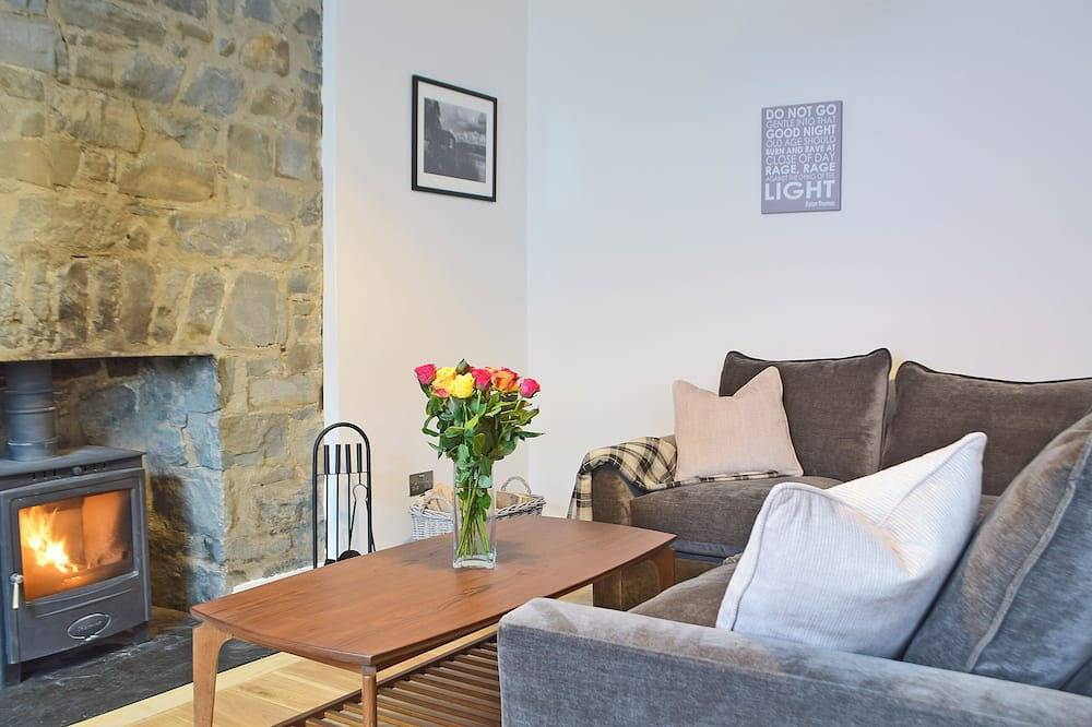 Cottage for 8 People in New Quay, Ceredigion