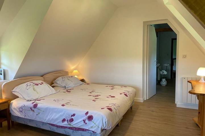 Location de vacances pour 6 personnes, avec jardin et terrasse à Pierrefitte-en-Auge - 4