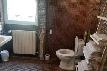 Chambre d’hôte pour 10 personnes, avec jardin et jacuzzi à Saint-Lon-les-Mines