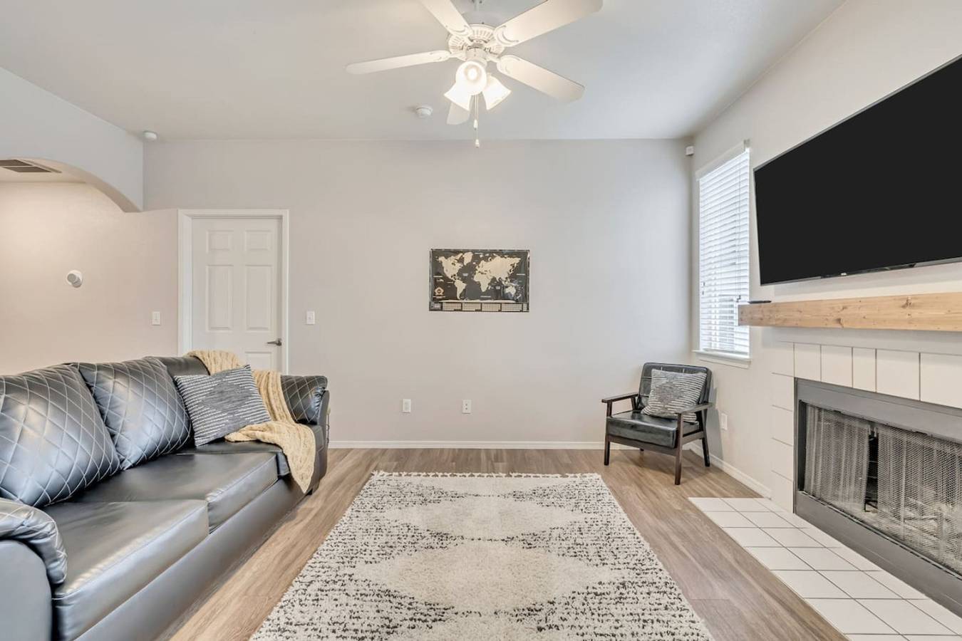 Ganze Wohnung, J280 at Mountain View by Cdh in Davis County