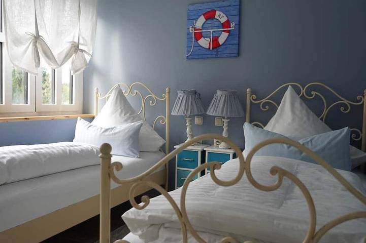 Cottage für 4 Personen, mit Sauna und Terrasse sowie Garten, mit Haustier in Altenkirchen - 3